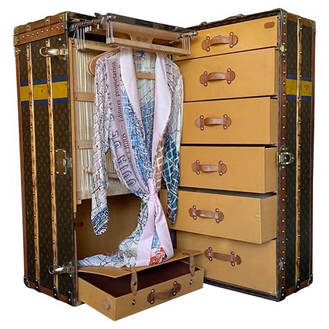 louis vuitton wardrobe steamer trunk|louis vuitton steamer trunk price.